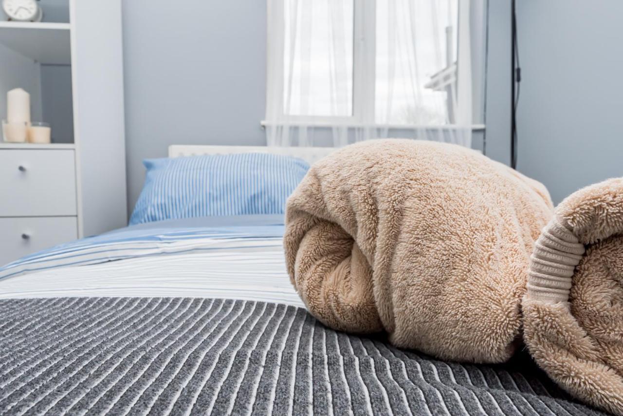 Shirley House 2, Self Catering Guest House, Self Check In, Smart Locks, 10 Min Walk To Southampton General, Aspire And Princess Anne Hospitals, Access To Fully Equipped Kitchen, Excellent Transport Links, Ideal For Longer Stays And Hospital Shifts Екстер'єр фото