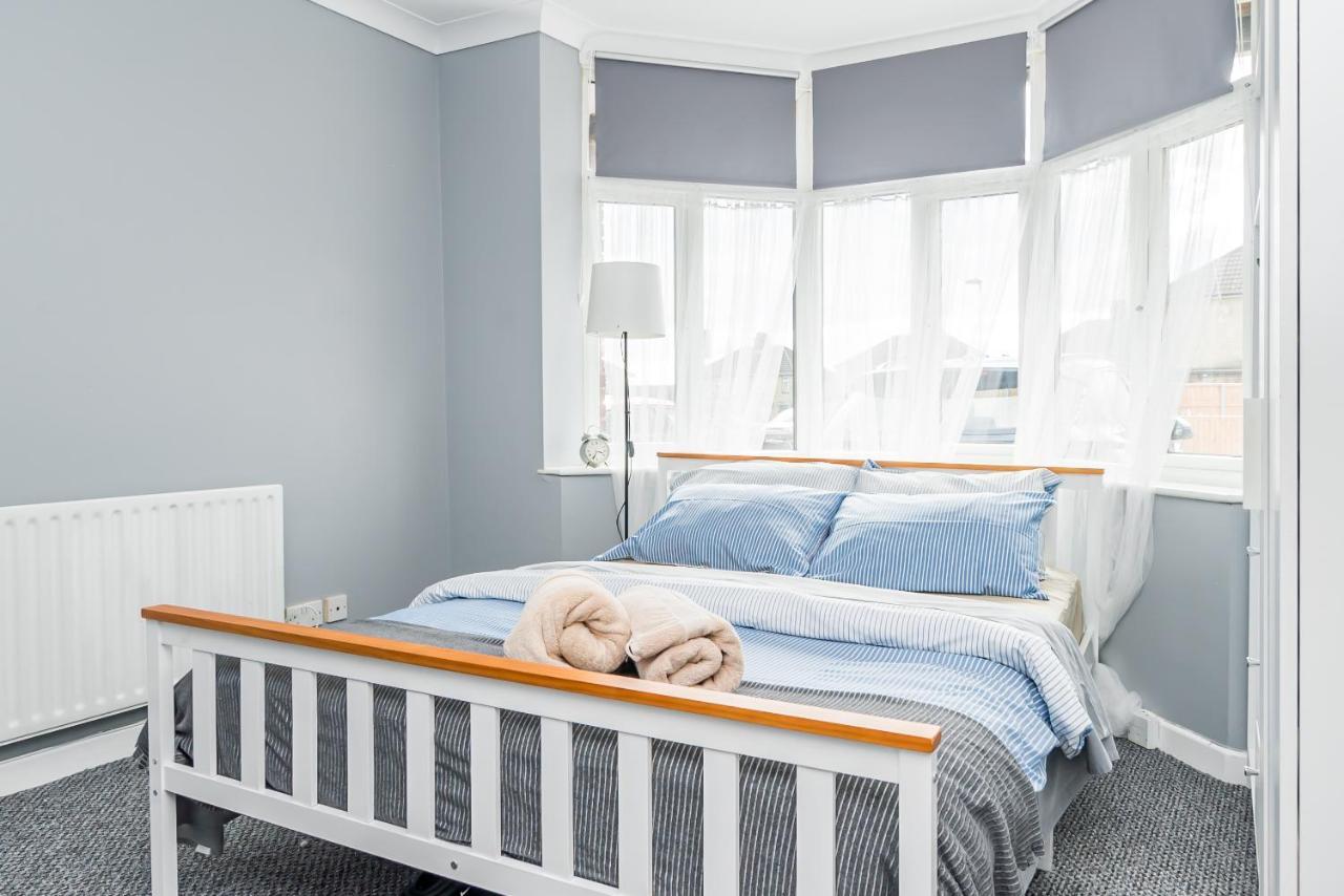 Shirley House 2, Self Catering Guest House, Self Check In, Smart Locks, 10 Min Walk To Southampton General, Aspire And Princess Anne Hospitals, Access To Fully Equipped Kitchen, Excellent Transport Links, Ideal For Longer Stays And Hospital Shifts Екстер'єр фото